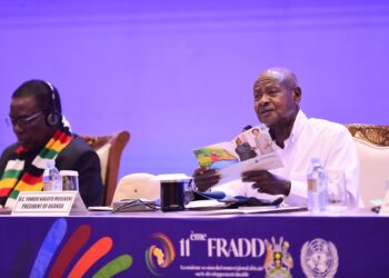 President Museveni, Zimbabwe’s Mnangagwa hold Bilateral talks on trade and Regional Stability