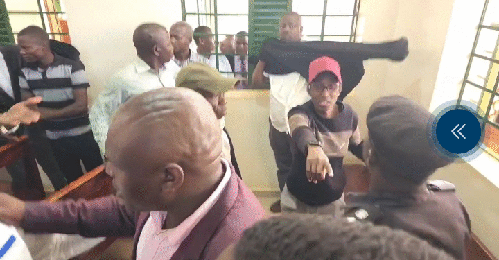 Chaos: Besigye Supporters, Security Operatives exchange Punches in Court: VIDEO